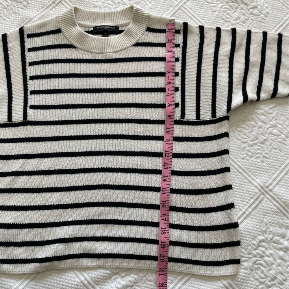 Banana Republic Crewneck Ribbed Striped Sweater Merino Wool Blend Cream Black M - Picture 13 of 14